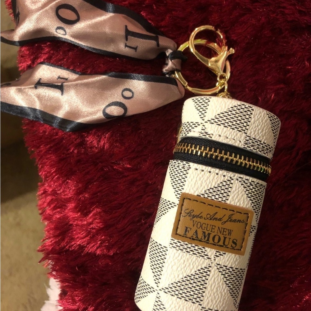 Vogue Pink and Black Patterned Keychain Pouch